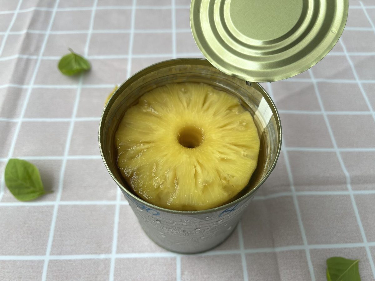 In Dosen Ananas