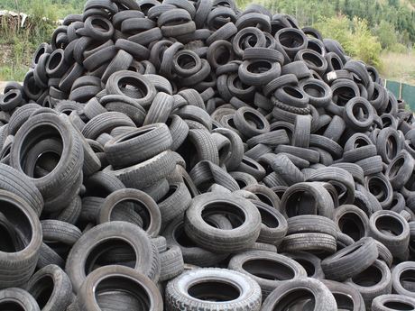 Used car tyres